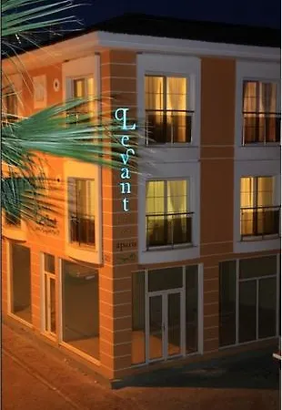 Levant & Apartmán Çeşme
